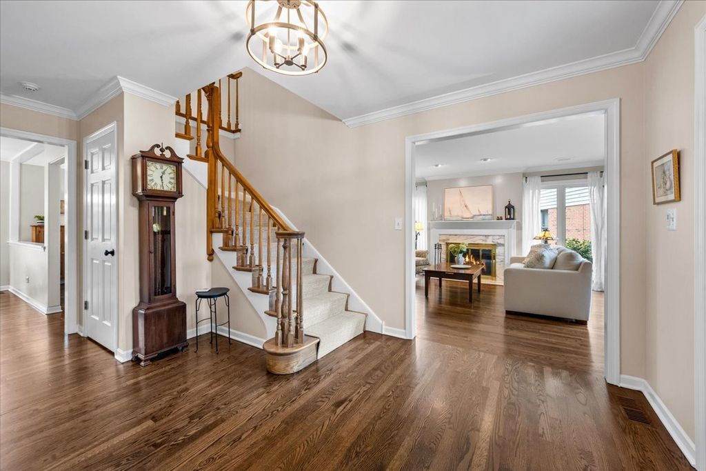 2308 Bianco Terrace, Glenview, IL 60025 — photo 3