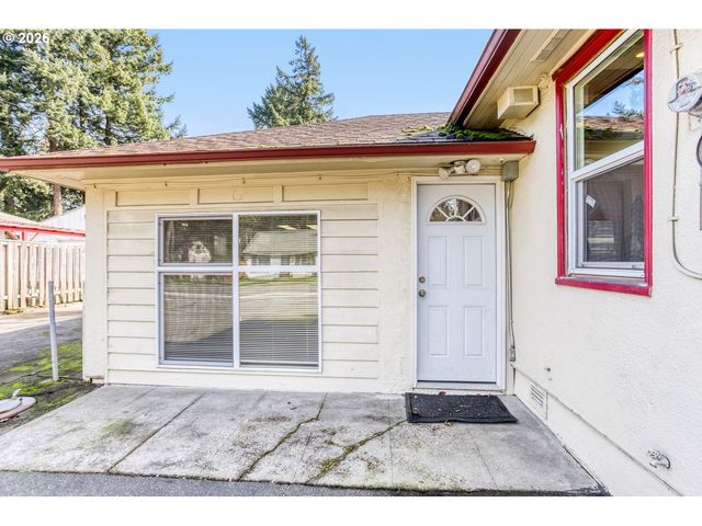 2020 Ne 102ND Ave, Portland, OR 97220