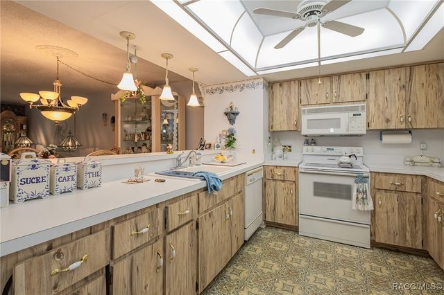 1 Cypress Run Street 11B, Homosassa, FL 34446