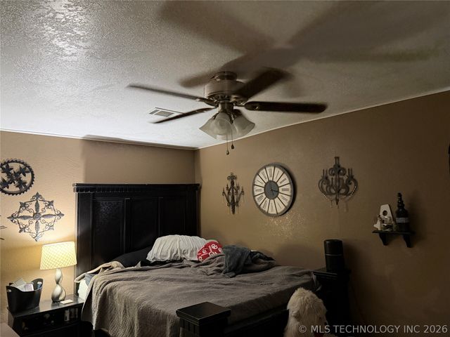 321 N 12th Street, Collinsville, OK 74021