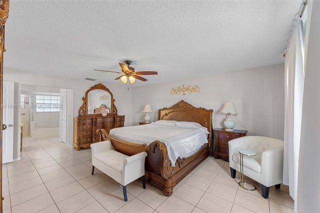 791 SW Hillsboro Cir, Port St. Lucie, FL 34953