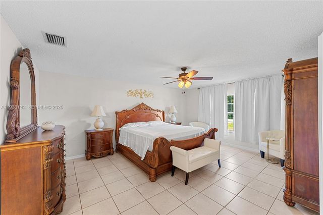 791 SW Hillsboro Cir, Port St. Lucie, FL 34953