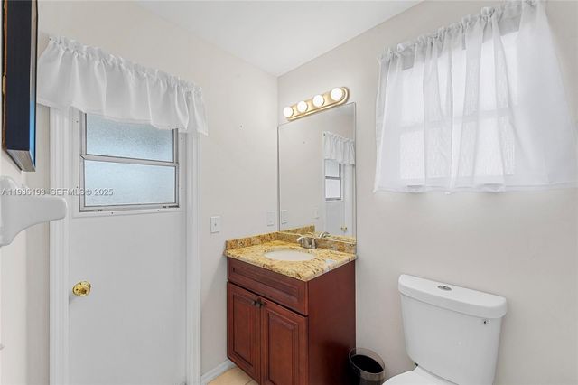 791 SW Hillsboro Cir, Port St. Lucie, FL 34953