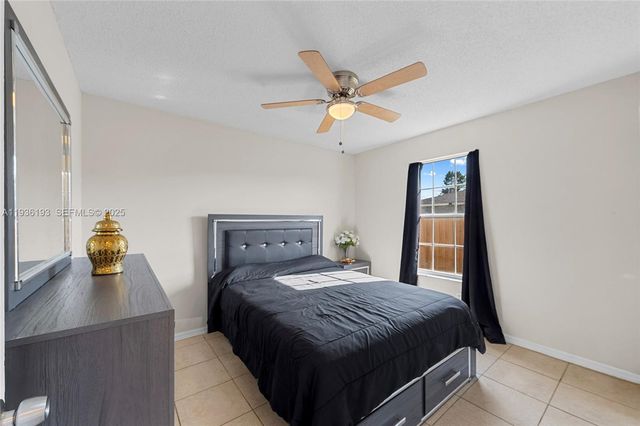 791 SW Hillsboro Cir, Port St. Lucie, FL 34953