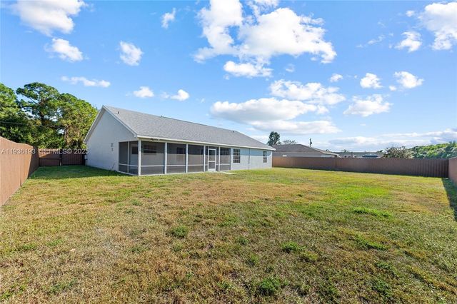 791 SW Hillsboro Cir, Port St. Lucie, FL 34953