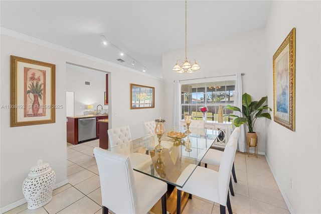 791 SW Hillsboro Cir, Port St. Lucie, FL 34953