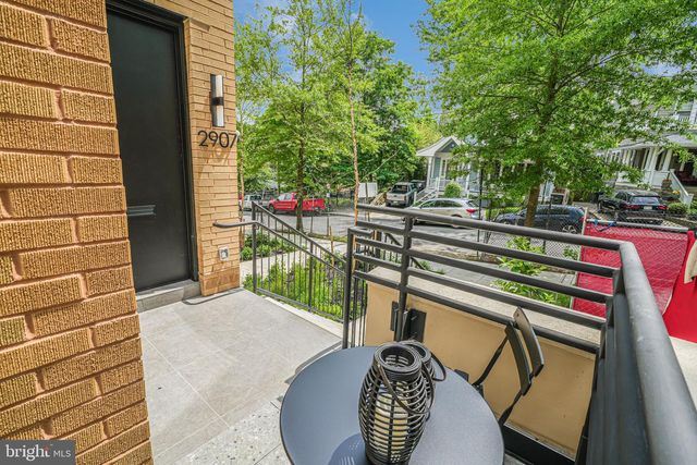 2907 NEWARK ST NW, Washington, DC 20008
