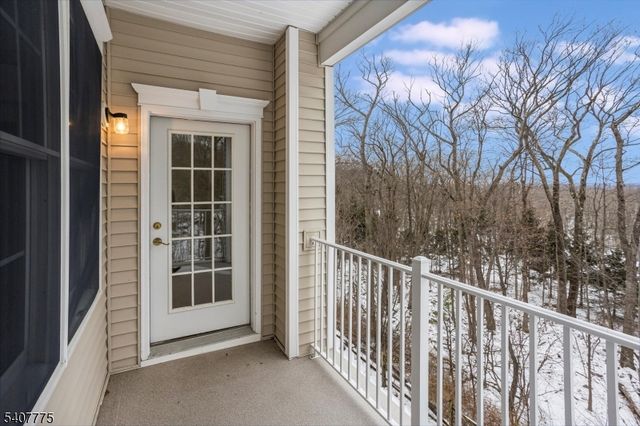 133 Ridgeview Ln 133, Mount Arlington Boro, NJ 07856