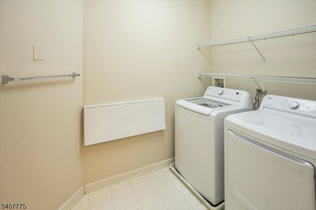 133 Ridgeview Ln 133, Mount Arlington Boro, NJ 07856