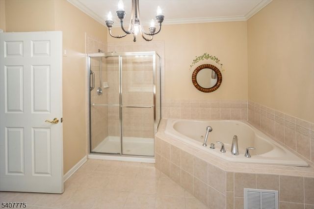 133 Ridgeview Ln 133, Mount Arlington Boro, NJ 07856