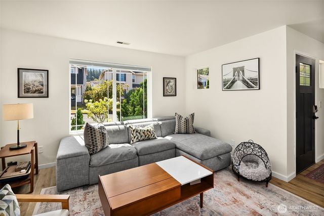 35314 SE Swenson Street, Snoqualmie, WA 98065