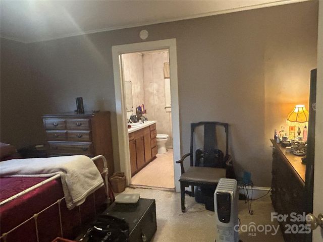 3603 NC 90 Highway E, Taylorsville, NC 28681