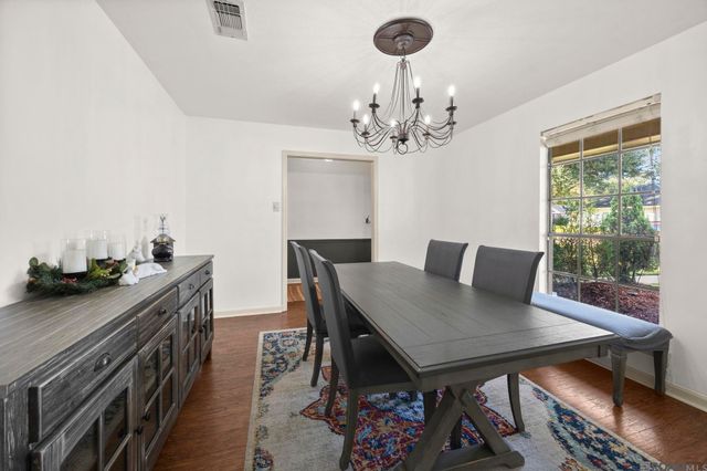 16342 Missionary Ridge Ave, Baton Rouge, LA 70817