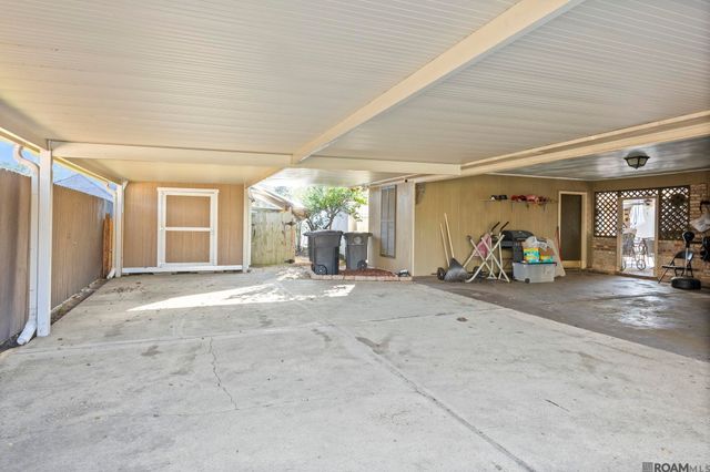 16342 Missionary Ridge Ave, Baton Rouge, LA 70817