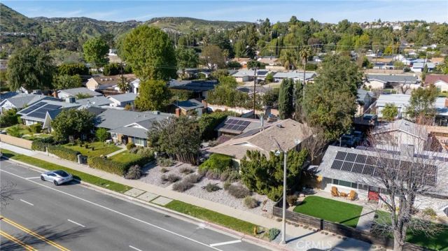 24201 Vanowen, West Hills, CA 91307