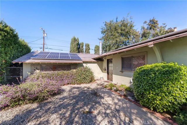 24201 Vanowen, West Hills, CA 91307