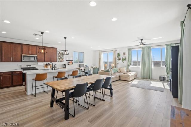 4764 Cactus Sun Lane, North Las Vegas, NV 89031