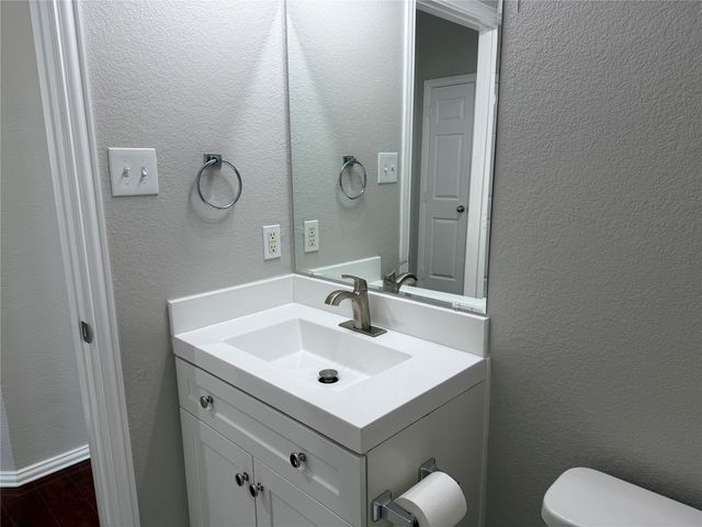 523 Hilltop Drive, Anna, TX 75409