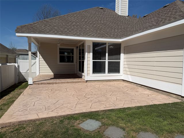 523 Hilltop Drive, Anna, TX 75409