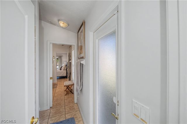 3229 SE 1st CT, Cape Coral, FL 33904