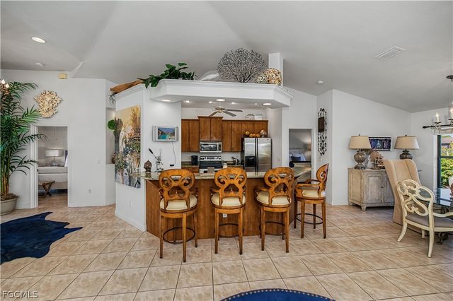 3229 SE 1st CT, Cape Coral, FL 33904