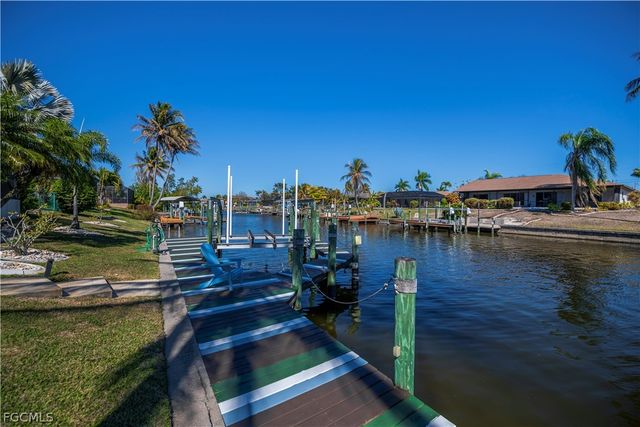 3229 SE 1st CT, Cape Coral, FL 33904