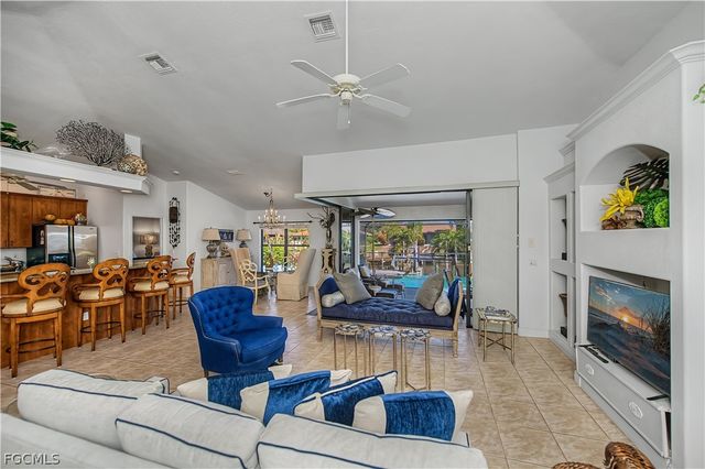 3229 SE 1st CT, Cape Coral, FL 33904