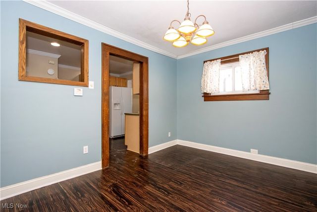 150 Ohio Avenue, Wadsworth, OH 44281