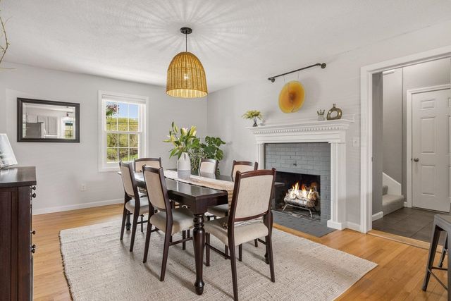 95 Willowbrook Avenue, Stratham, NH 03885