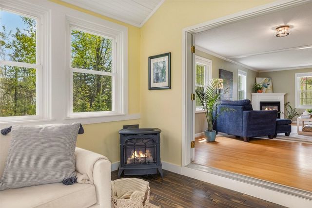 95 Willowbrook Avenue, Stratham, NH 03885