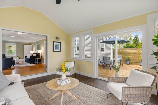 95 Willowbrook Avenue, Stratham, NH 03885