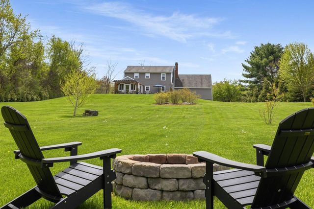 95 Willowbrook Avenue, Stratham, NH 03885