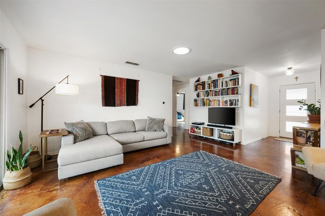 6216 Thurgood Ave, Austin, TX 78721