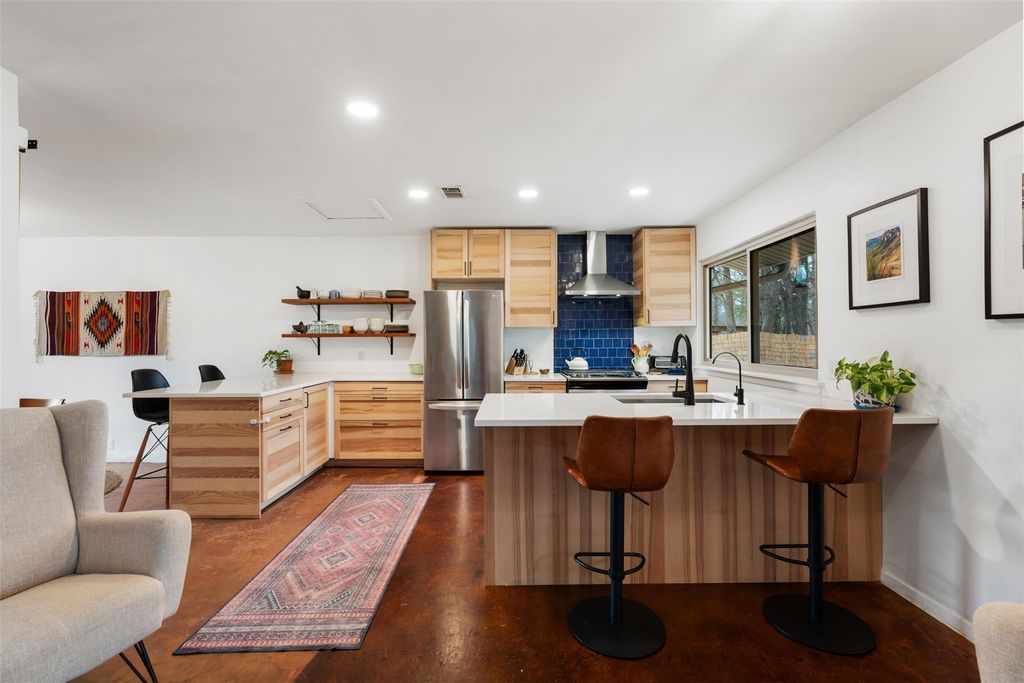 6216 Thurgood Ave, Austin, TX 78721