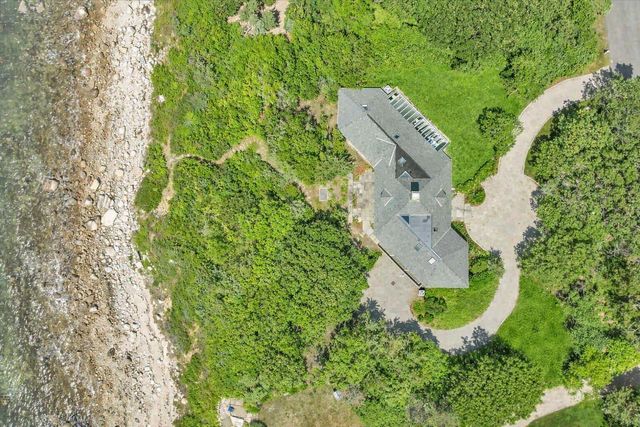 44 Carey Lane, Falmouth, MA 02540