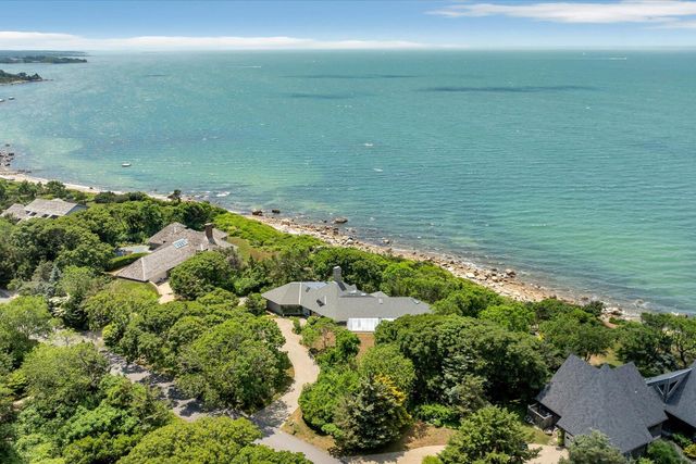44 Carey Lane, Falmouth, MA 02540