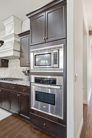 11327 N Via Napoli Drive, Fresno, CA 93730