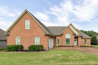 5219 JON OAK DR, Arlington, TN 38002