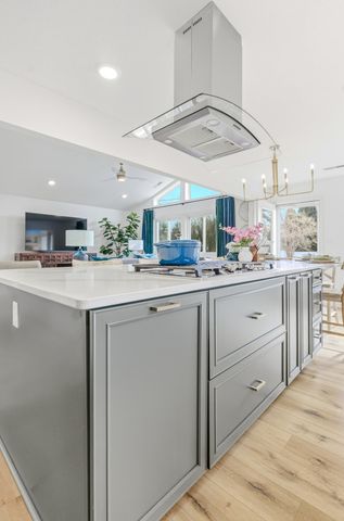 1104 LACOSTA CT, Columbia, MO 65203