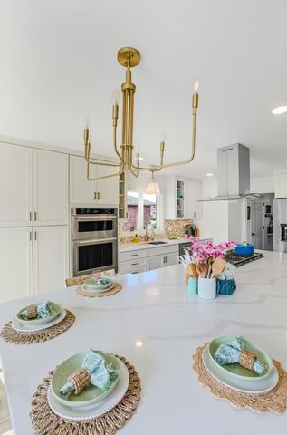 1104 LACOSTA CT, Columbia, MO 65203