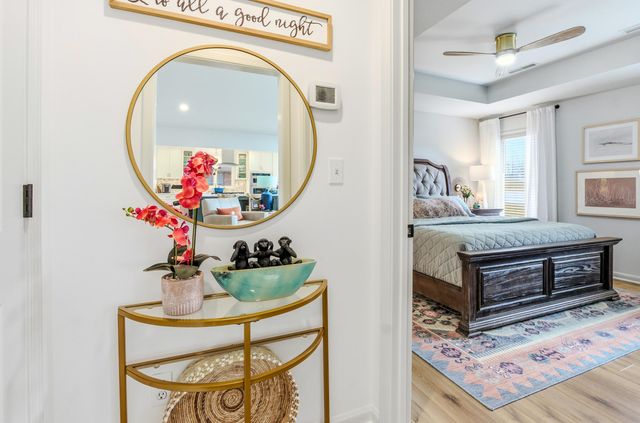 1104 LACOSTA CT, Columbia, MO 65203