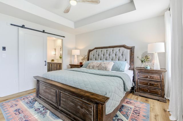 1104 LACOSTA CT, Columbia, MO 65203