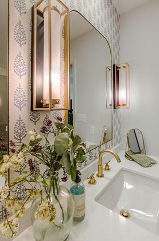 1104 LACOSTA CT, Columbia, MO 65203