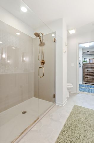 1104 LACOSTA CT, Columbia, MO 65203