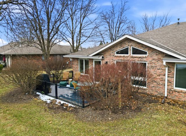 1104 LACOSTA CT, Columbia, MO 65203