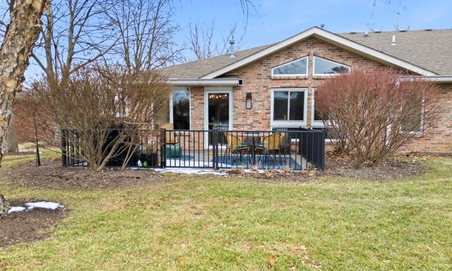 1104 LACOSTA CT, Columbia, MO 65203