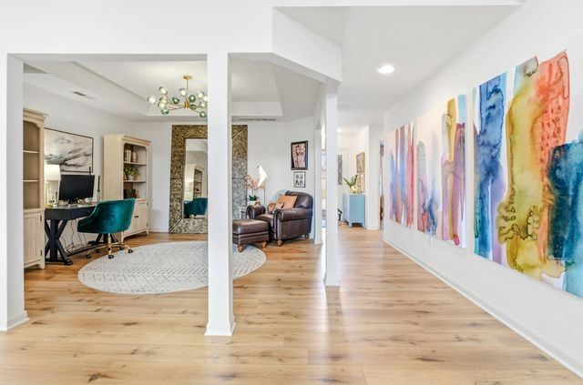 1104 LACOSTA CT, Columbia, MO 65203