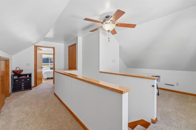 855 W 12TH AVENUE, Oshkosh, WI 54902