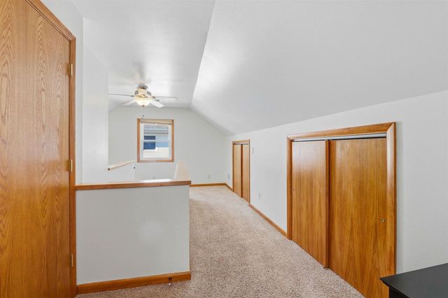 855 W 12TH AVENUE, Oshkosh, WI 54902