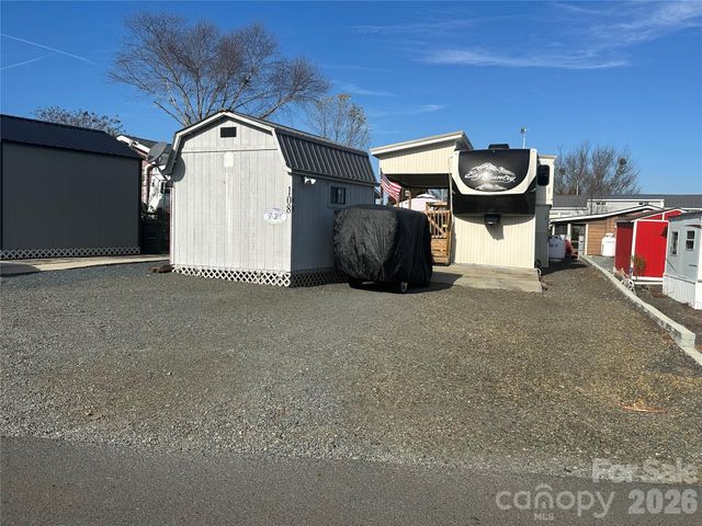 108 Grand View Drive, New London, NC 28127